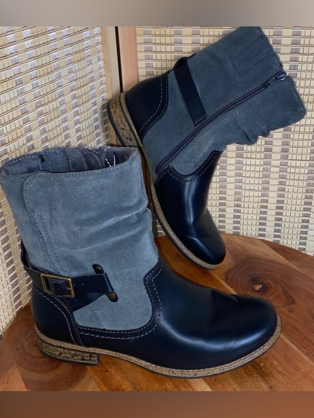 Earth Origins Black /Gray Avery Midi Boots Size 8.5
